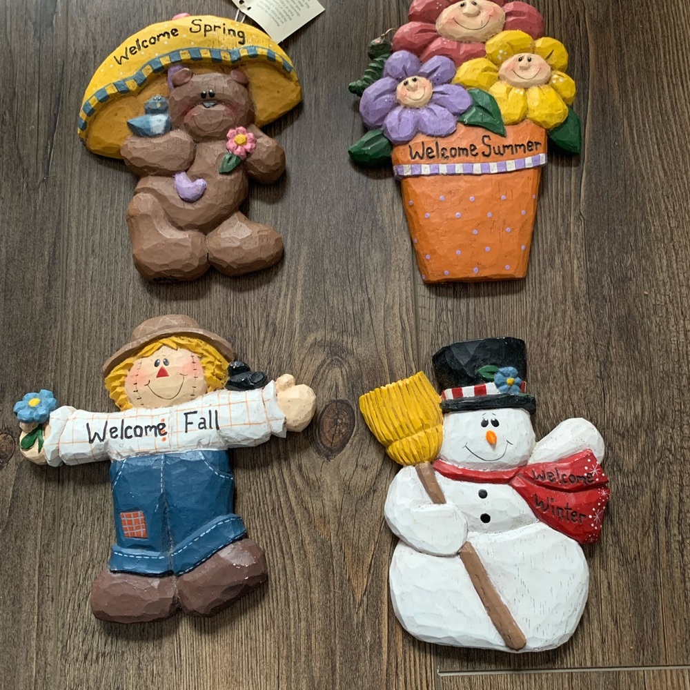 Vintage Eddie Walker Seasonal Wall Decor Set